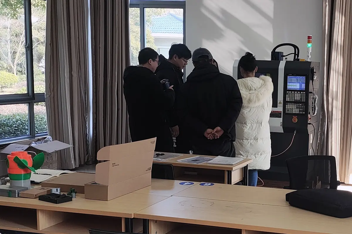 MX220 Mini 5-Axis CNC Machining Center